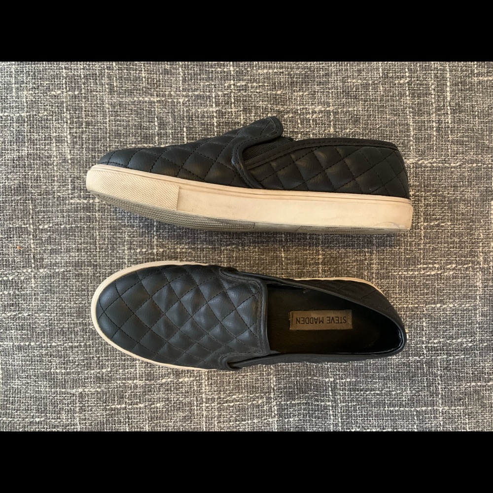 Steve Madden quilted slip on shoes